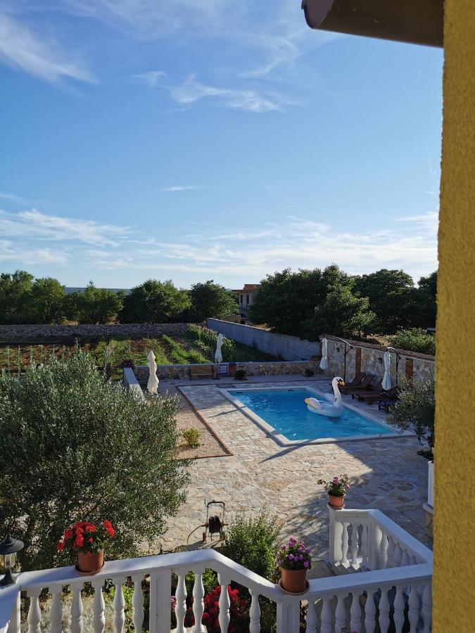 Holiday Home Iva With Pool Sukosan Exterior photo