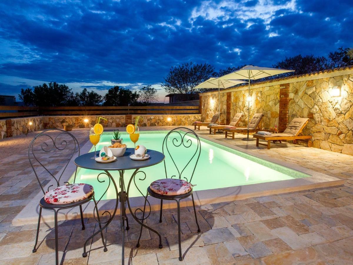 Holiday Home Iva With Pool Sukosan Exterior photo